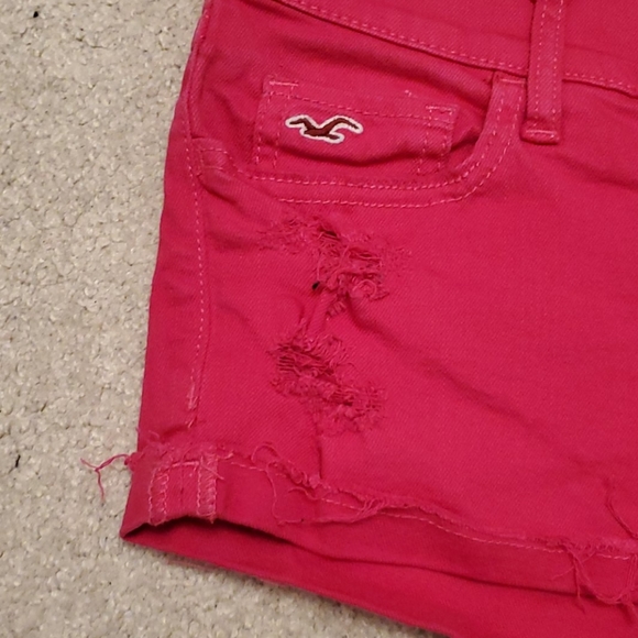 Hollister hot Pink denim short shorts - Picture 3 of 4